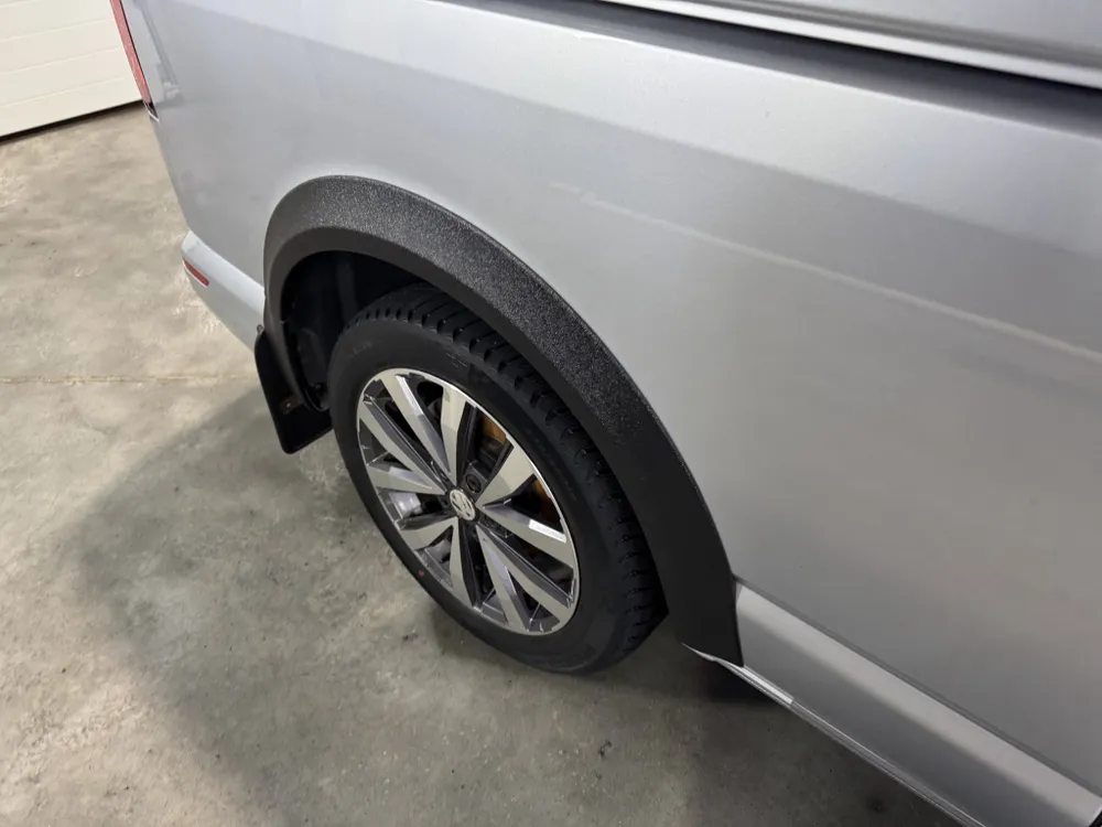 Расширители арок Volkswagen T6.1 (CT-VWT61-W01)