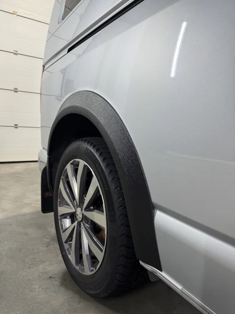 Расширители арок Volkswagen T6.1 (CT-VWT61-W01)