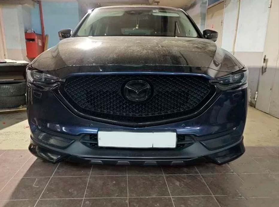 Вставка переднего бампера Mazda CX-5 KF 2017- (в центр бампера) под окрас (CT-CX5-B11-1)