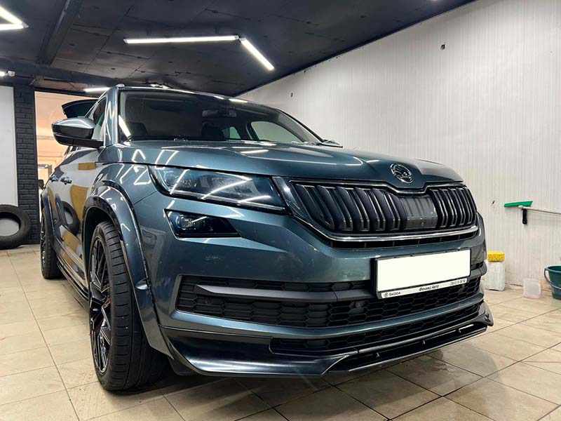 Накладка на передний бампера Skoda Kodiaq PARSAN (PT-SKKQ-FL01)