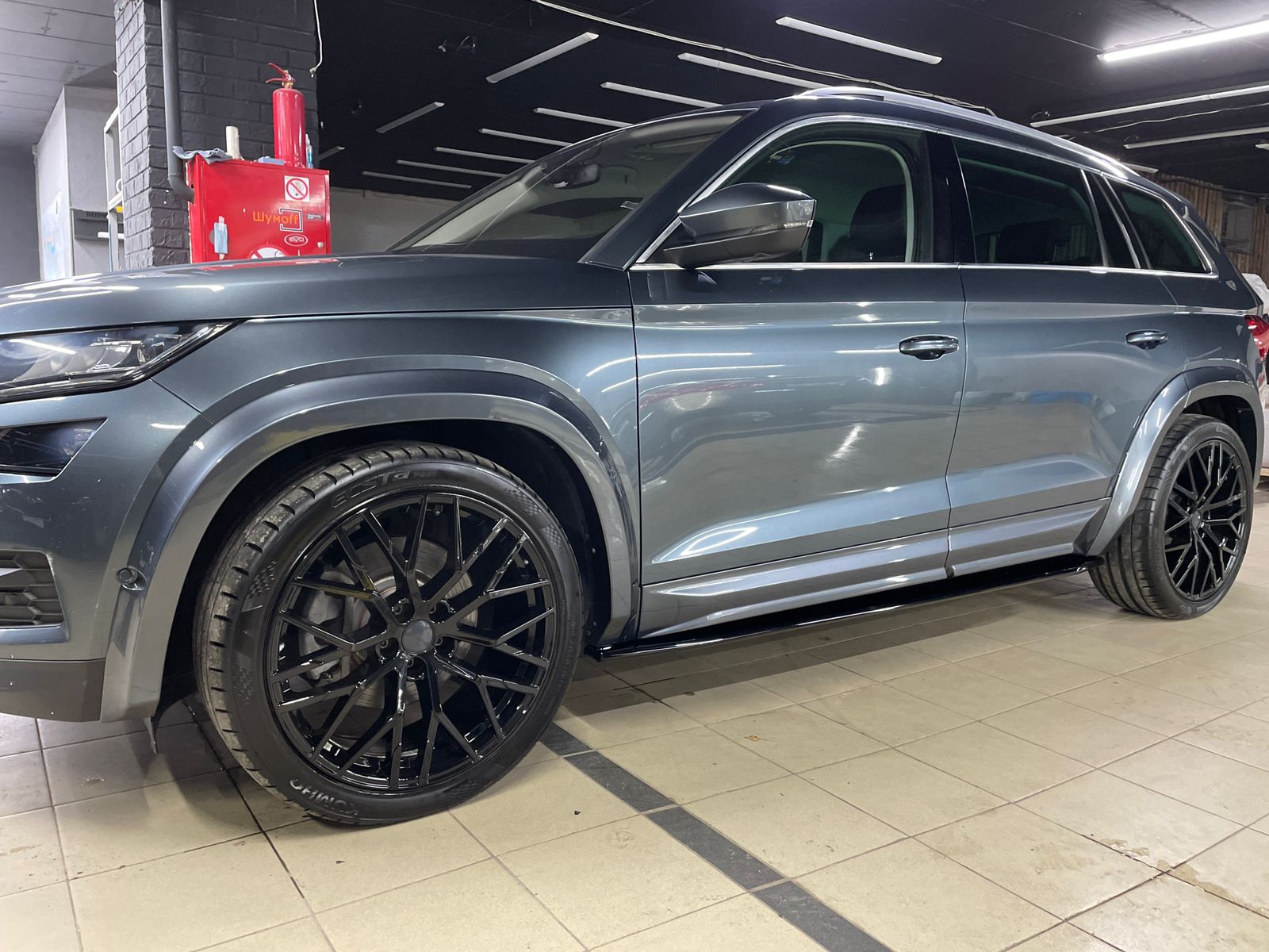 Накладки под пороги Skoda Kodiaq PARSAN (PT-SKKQ-SS01)