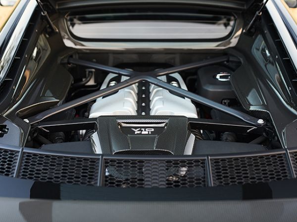 Карбоновые накладки моторного отсека для AUDI R8 4S (PA-VWTIIR-SP01)
