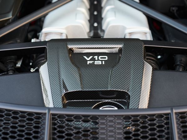 Карбоновые накладки моторного отсека для AUDI R8 4S (PA-VWTIIR-SP01)