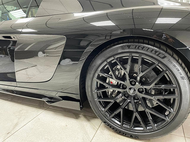 Элероны под пороги PARSAN для AUDI R8 4S (PT-R84S-SS02)