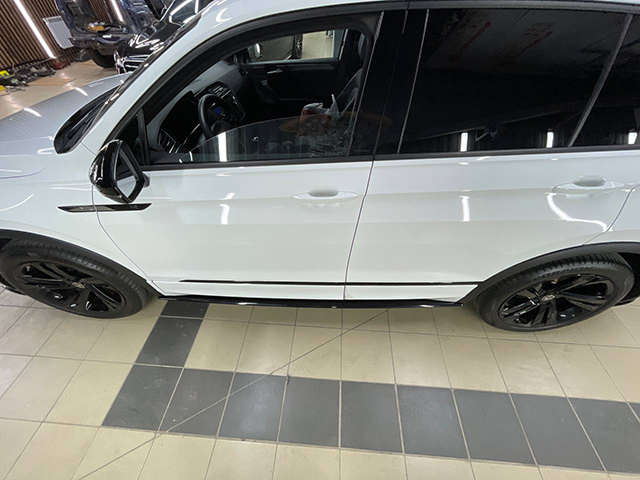 Пороги Parsan для Volkswagen Tiguan MK2 R-line V2 (PT-VWTG-SS03)
