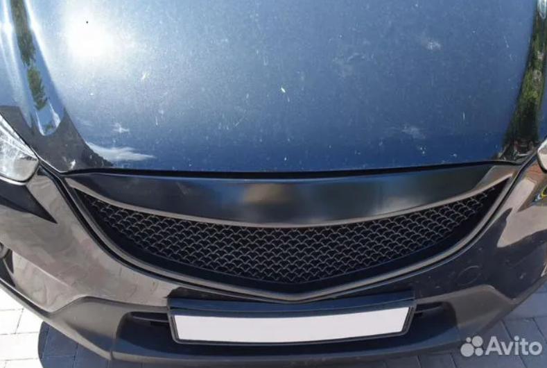 Решетка радиатора Mazda CX-5 с сеткой соты (CT-CX5-G02)