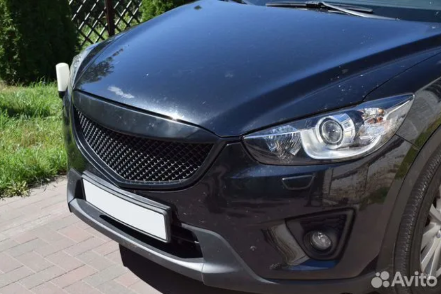 Решетка радиатора Mazda CX-5 с сеткой соты (CT-CX5-G02)